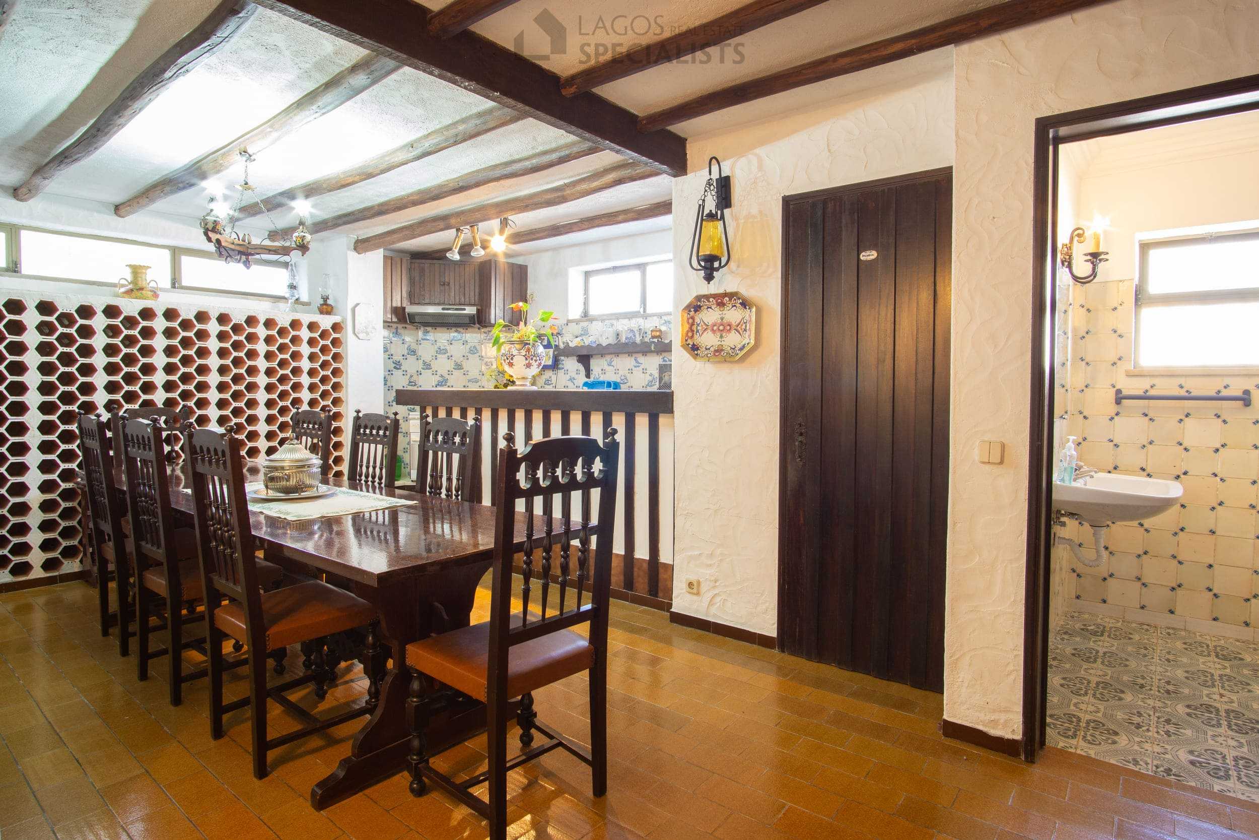 lagos-townhouse-for-sale-adega