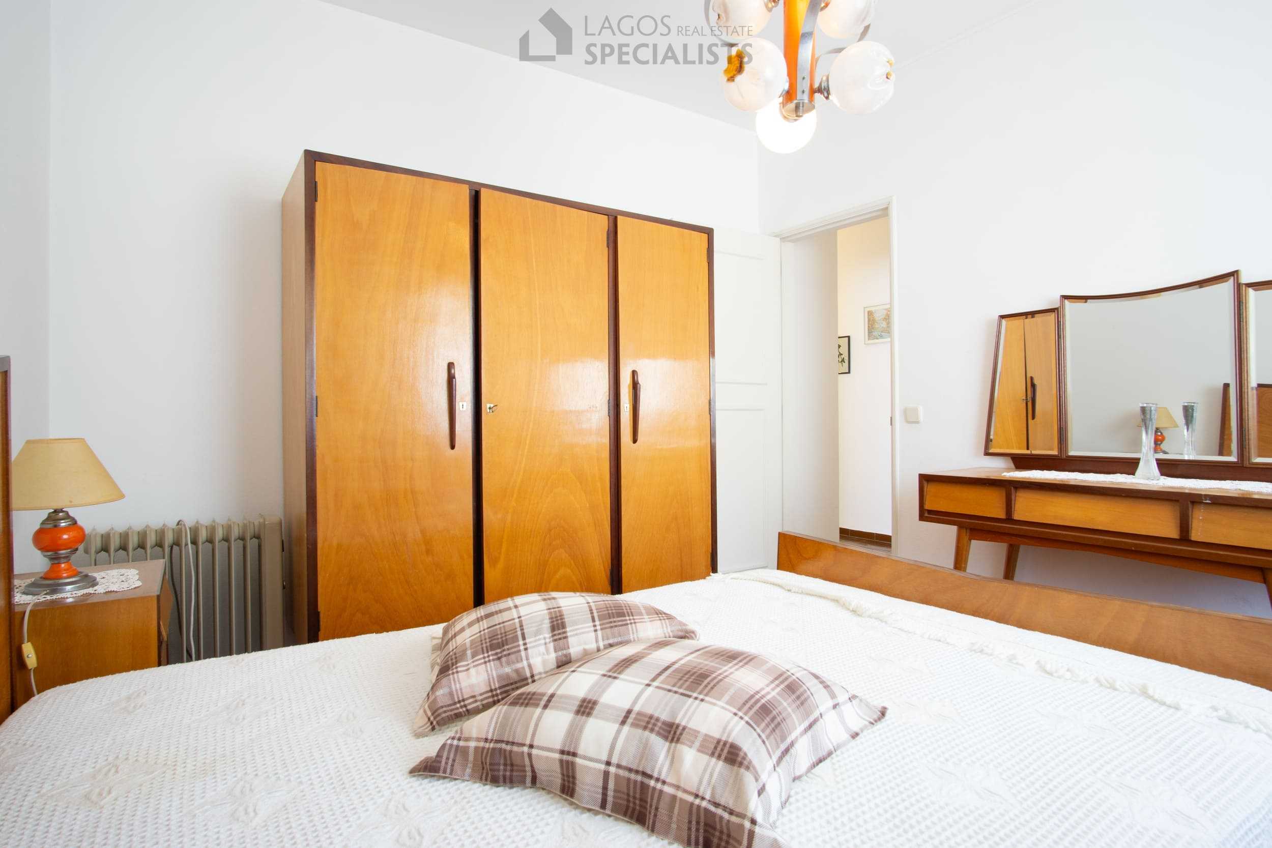 lagos-townhouse-for-sale-bedroom-double-bed