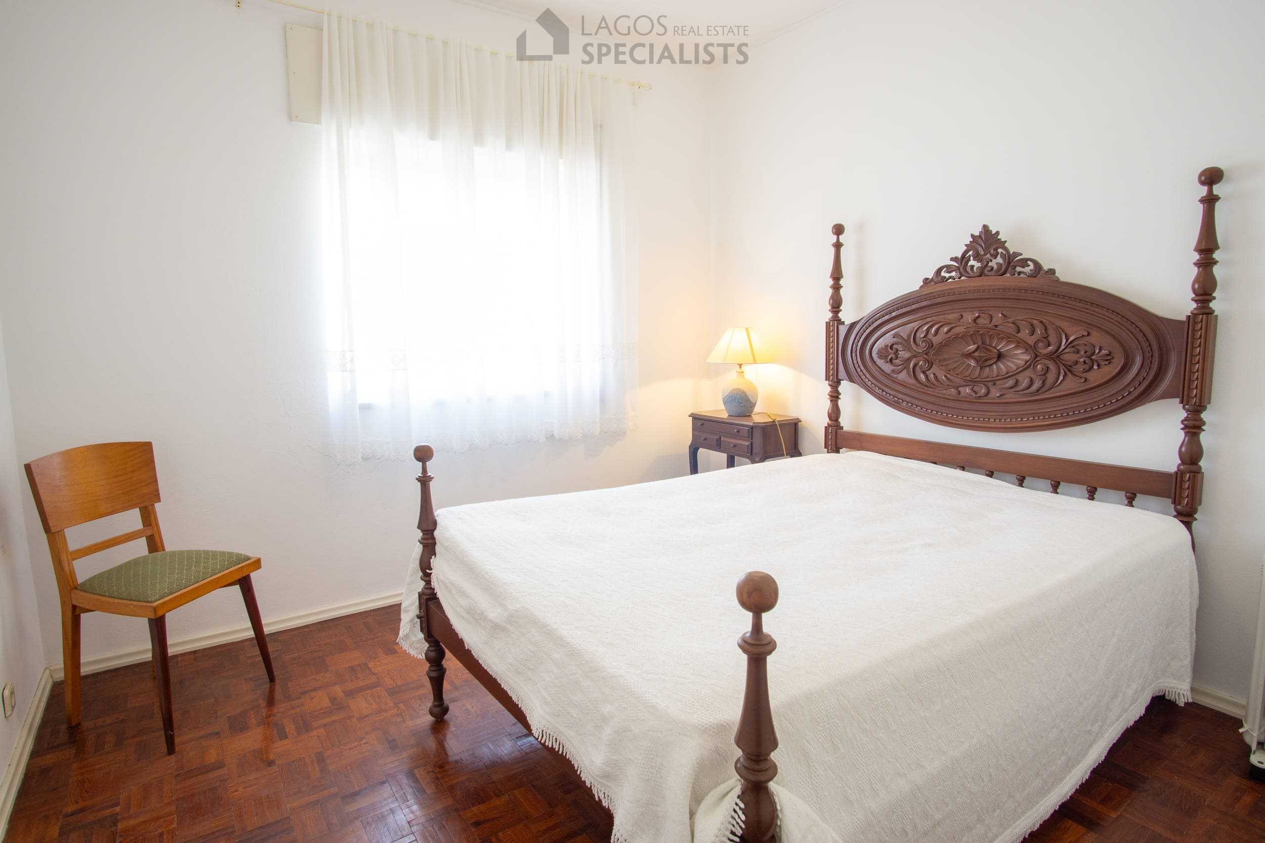 lagos-townhouse-for-sale-bedroom-double-bed