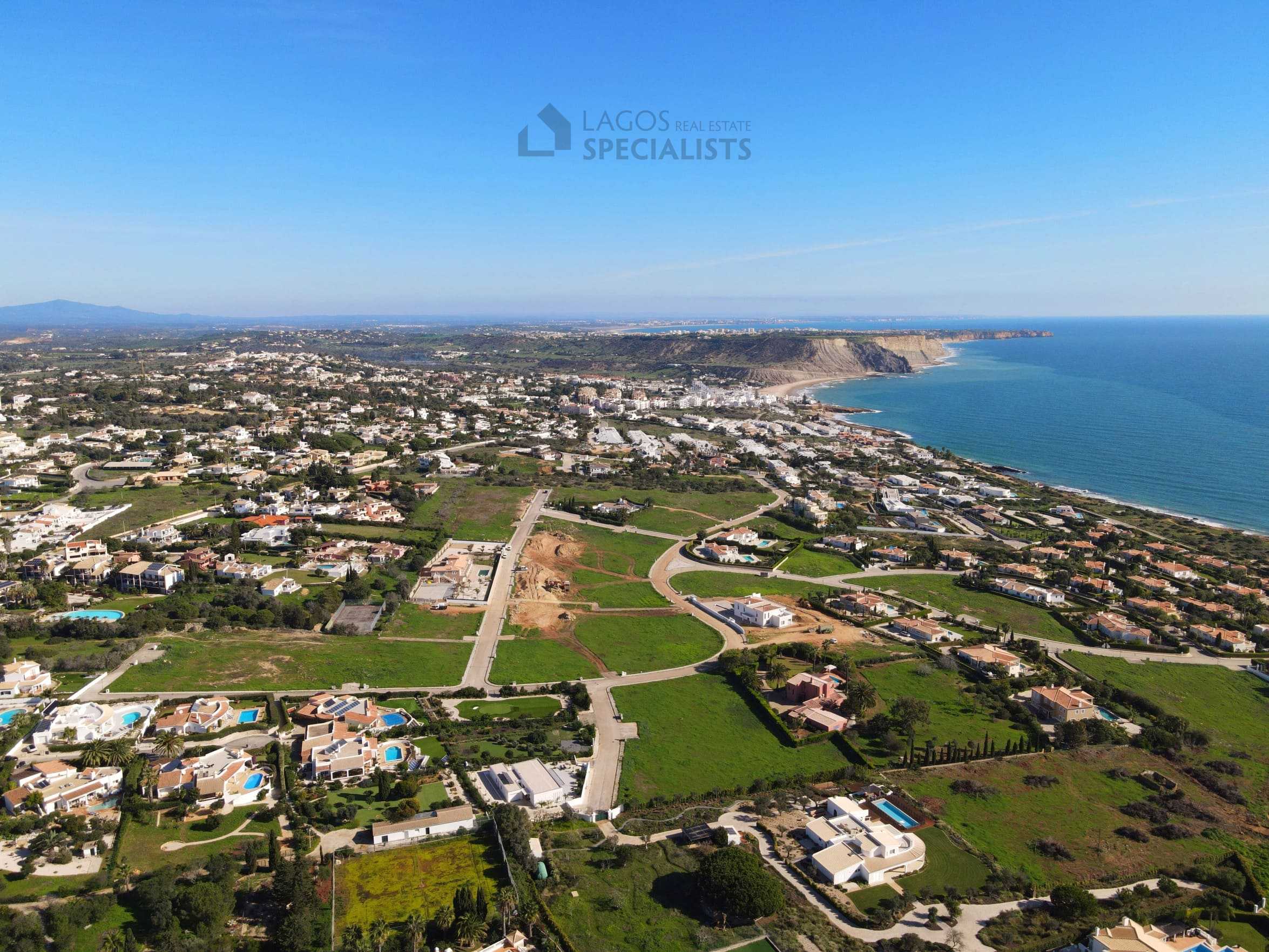 Generous Building Plot for Sale in Praia da Luz | Ocean Views