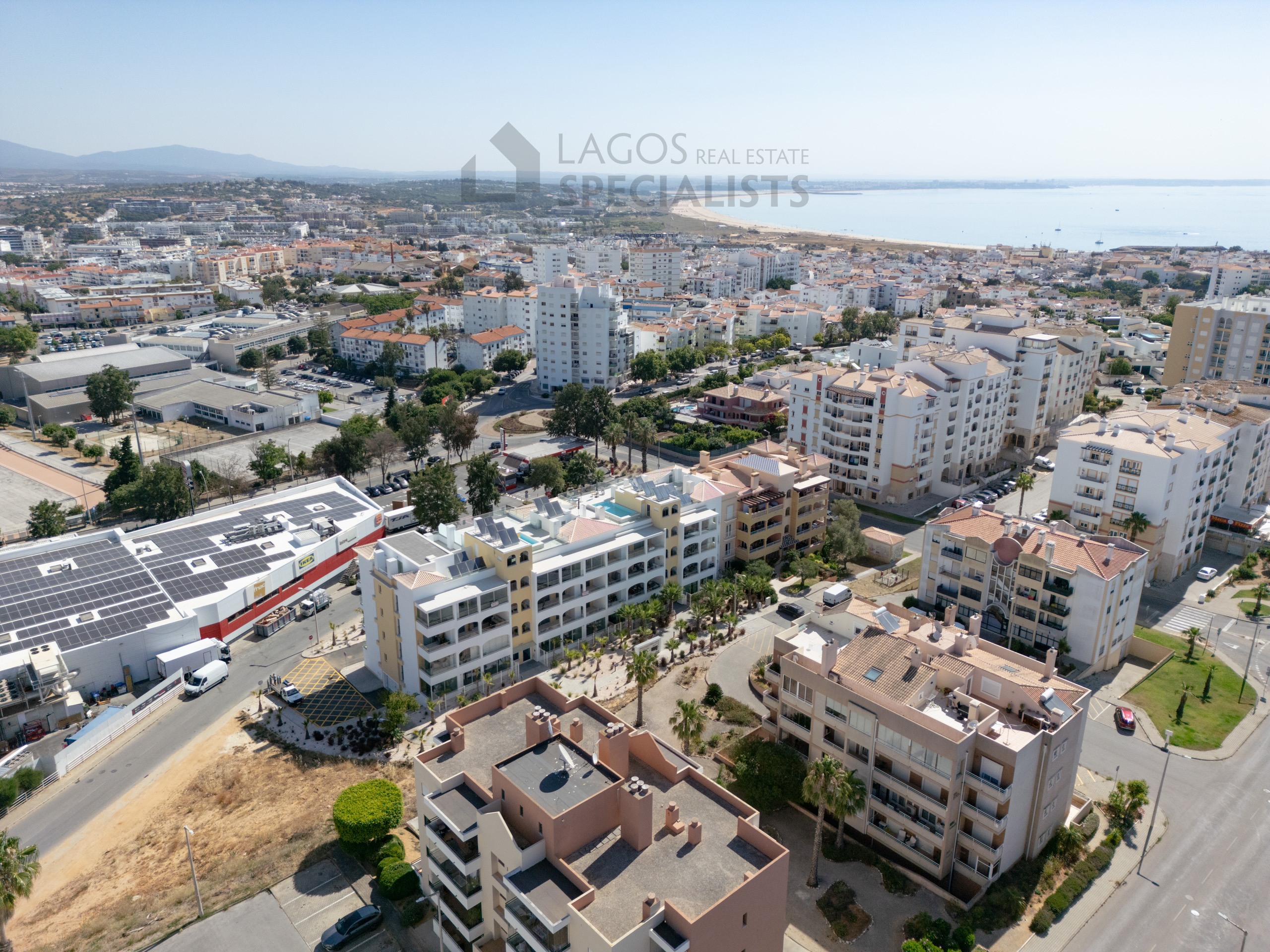 Luxury 2 Bedroom Apartment for Sale in Lagos, Garage, Rooftop Pool + Ocean & Mountain Views