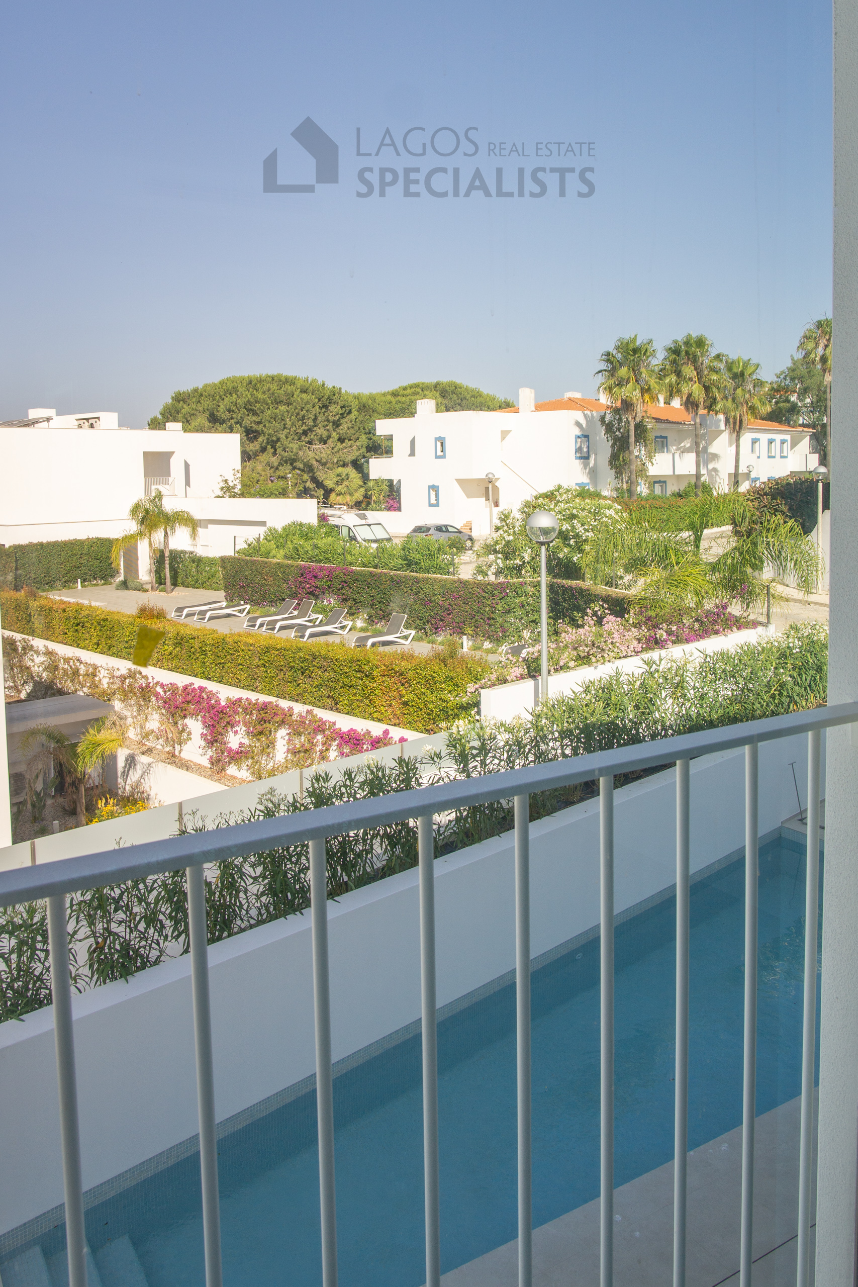 Lago-Real-Estate-Specialists-Lagos-Portugal-3-bedroom-townhouse-LB2533-26
